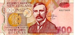 A New Zealand 100 dollar paper banknote, now replaced by the polymer issue.