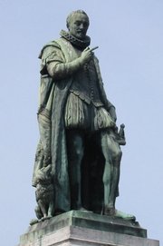 A statue of William of Orange in . His finger originally pointed towards the , but the statue has since been moved. A similar statue stands in Voorhees Mall on Rutgers University