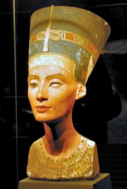 Djutmose's bust of Nefertiti, now in Berlin's Egyptian Museum