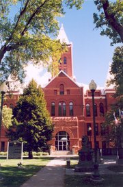 Hamilton County courthouse in Aurora