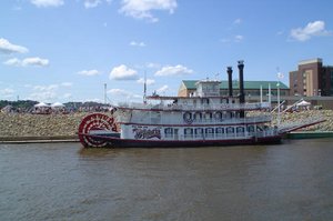 The Spirt of Peoria on the 2004 Grand Excursion