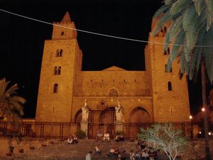 The Cathedral of Cefal by night