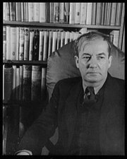 Sherwood Anderson, photographed by Carl Van Vechten, 1933