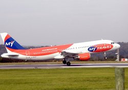 Mytravel Airbus A320 landing