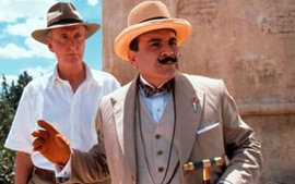 David Suchet as Hercule Poirot (foreground) with Hugh Fraser as Hastings