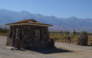 Manzanar sentry gate