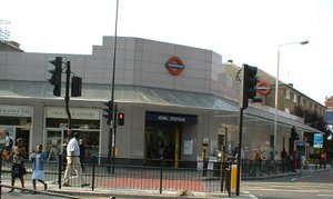 Oval tube station