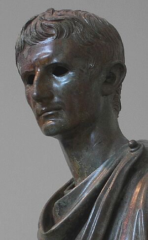 Bronze head of Augustus: photo taken by me in the National Archaeological Museum, Athens, April 2002