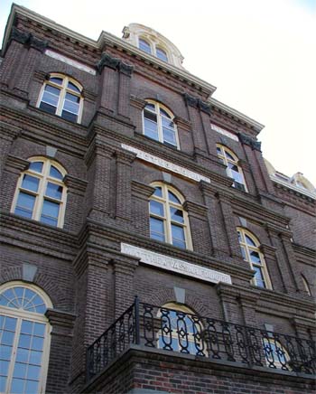 Closeup of the Vassar Main Building