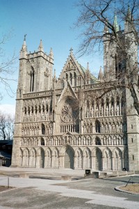 image:Nidaros Cathedral west front.jpg