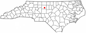 Location of Forest Oaks, North Carolina