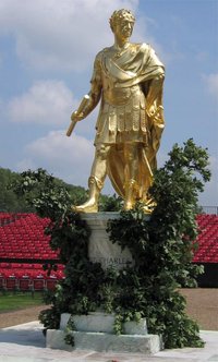 Statue of  in the Figure Court of the Royal Hospital Chelsea, surrounded by  leaves for Founder's Day 