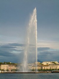 Another view of the Jet d'Eau