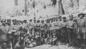 1917. The  soldiers at the Western Wall after taking part in British conquest of Jerusalem