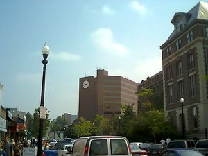 Marshall Street in August 2003, filled with students and their families.