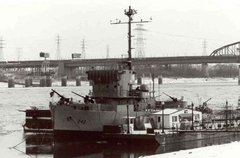 After being decommissioned, USS Inaugural became a museum at St. Louis.