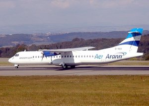 ATR 72 of Aer Arann landing