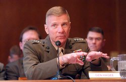 Body language of US General Michael W. Hagee