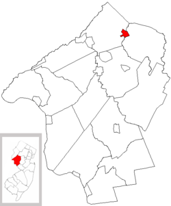 Califon highlighted in Hunterdon County. Inset map: Hunterdon County highlighted in the State of New Jersey.