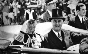 17 June 1939 with FDR in the US