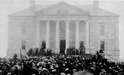 The riot at the Colonial Building in 1932
