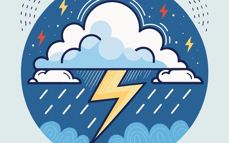 What Is Lightning?  How Lightning Forms and Why It Strikes