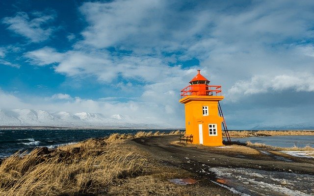 Iceland: Geography, Culture, and Volcanoes for Students