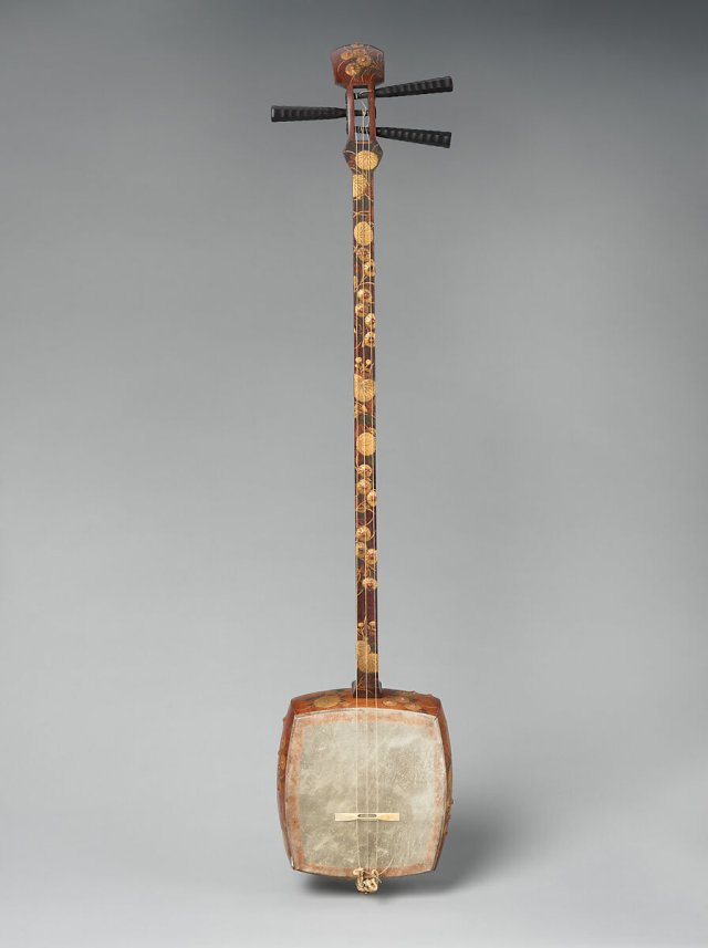 Shamisen Facts for Students Japan's Traditional Three-String Instrument