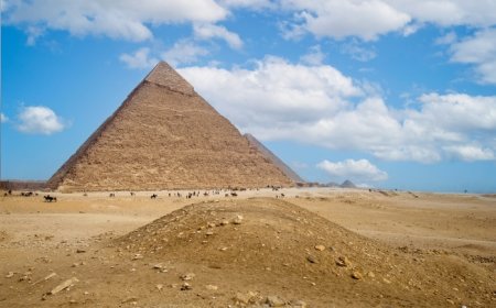 Pyramids of Ancient Egypt Tombs for Pharaohs