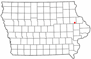 Location of Hopkinton, Iowa
