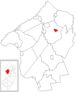 Lebanon highlighted in Hunterdon County. Inset map: Hunterdon County highlighted in the State of New Jersey.