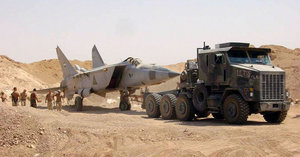An Iraqi MiG-25 "Foxbat" found buried under sand west of Baghdad
