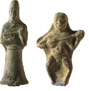 Figurines playing stringed instruments, excavated at Susa, 3rd millenia BC. Iran National Museum.