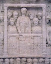 Theodosius offers a laurel wreath to the victor, on the base of the obelisk in the Hippodrome (Istanbul)